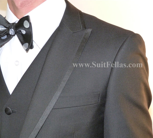 2 Button 3 Piece Peak Lapel Slim Fit Tuxedo