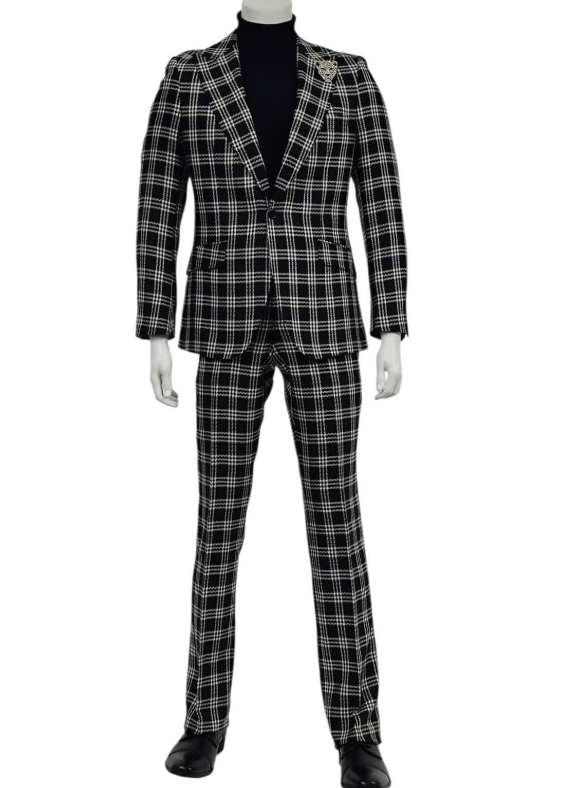 GT1P-2260 BLACK/WHITE (SP-2026)